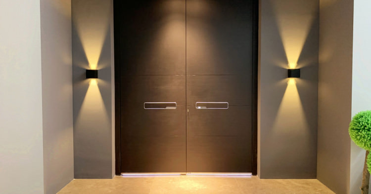 Why is an aluminium front door the right choice for you?